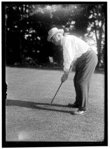 GARDNER, AUGUSTUS PEABODY. REP. FROM MASSACHUSETTS, 1902-1917. COL. AG. O, DURING WAR. PLAYING GOLF LCCN2016866808