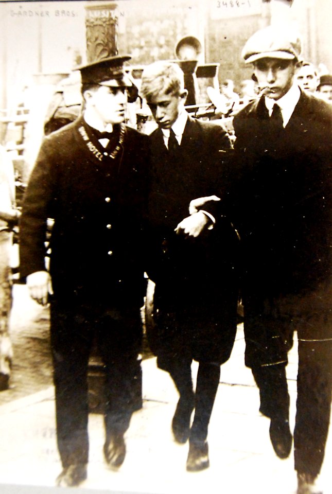 Gardner Brothers, rescued from RMS Lusitania, 1915 (29694656374)