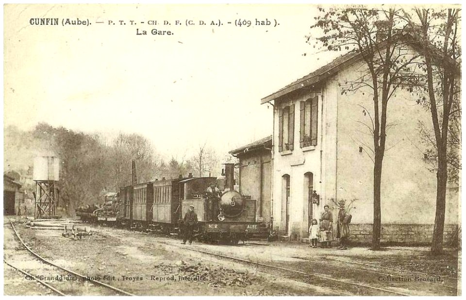 Gare C.D.A. de Cunfin 04