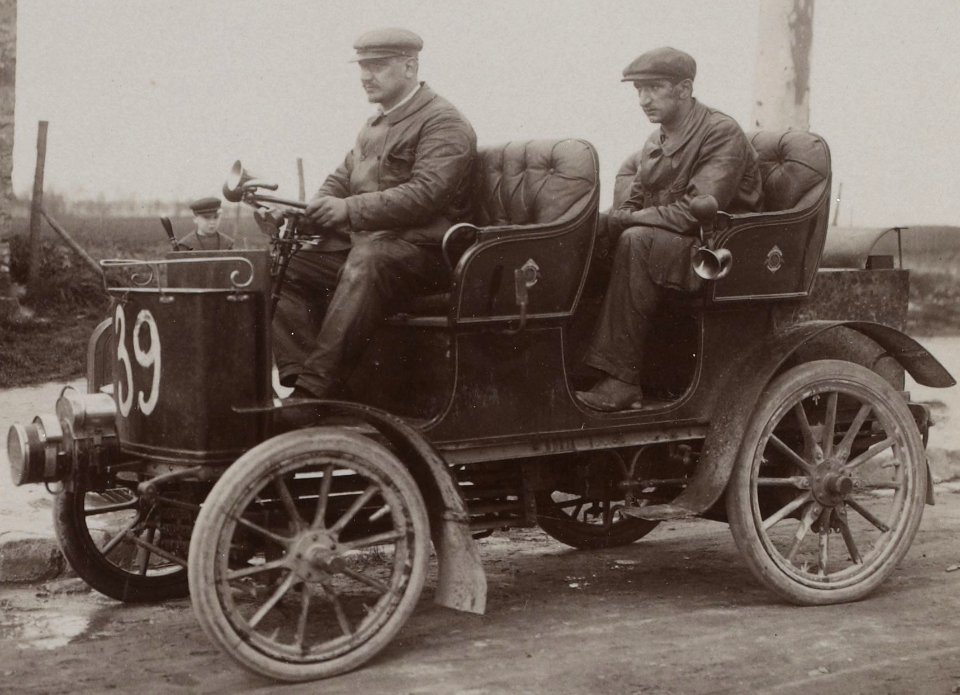 Gardner-Serpollet I, en course en 1901