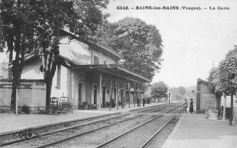 Gare-Bains-les-Bains-intérieur-CPancienne