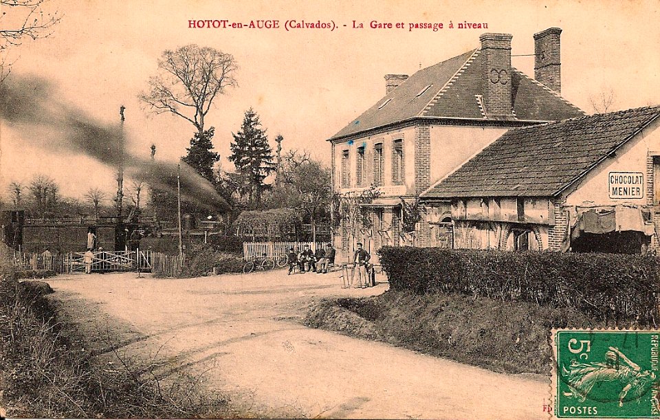 Gare Hotot en Auge