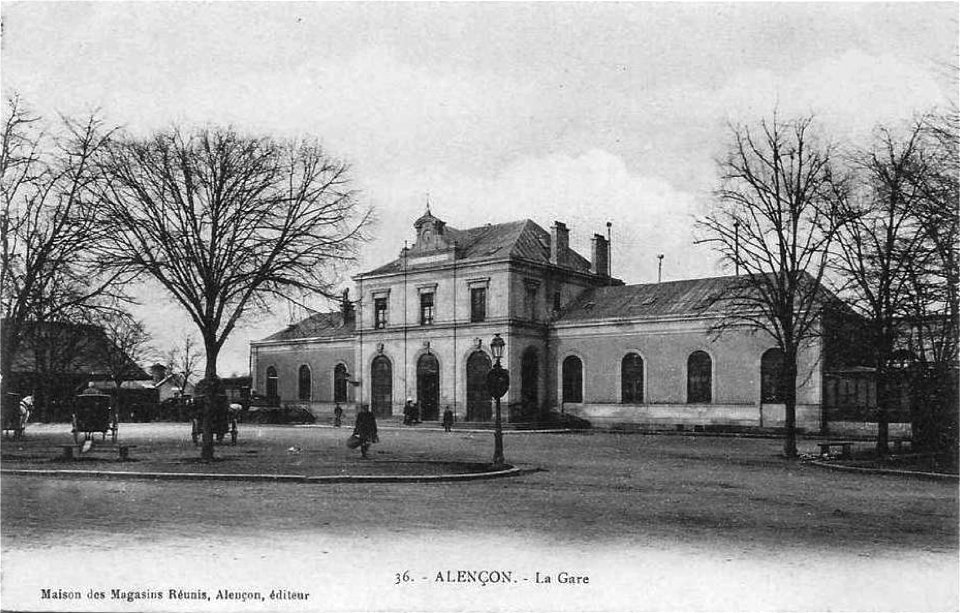 Gare-Alençon-bâtiment-voyageurs-1900
