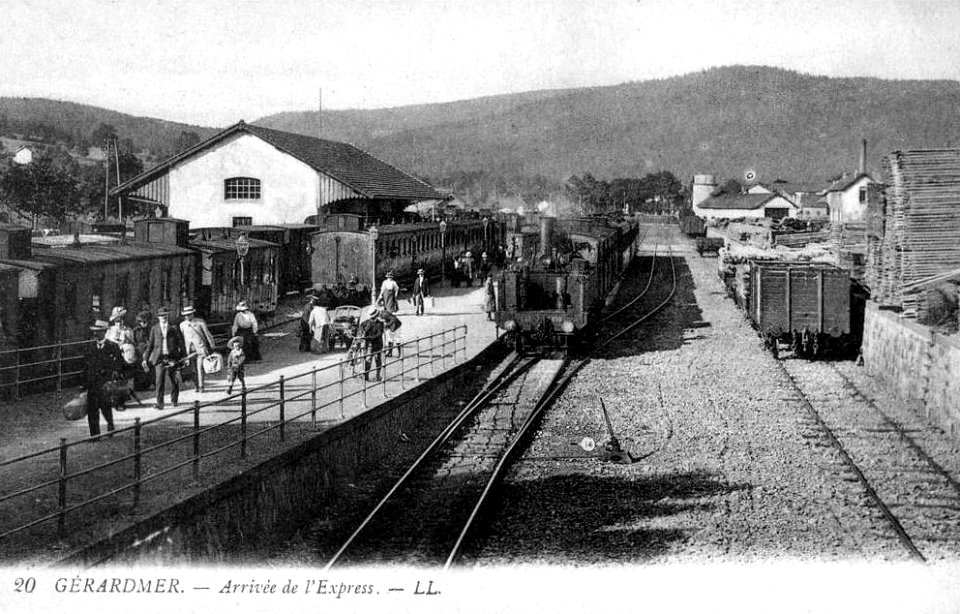 Gare-Gérardmer-Intérieur-CPancienne