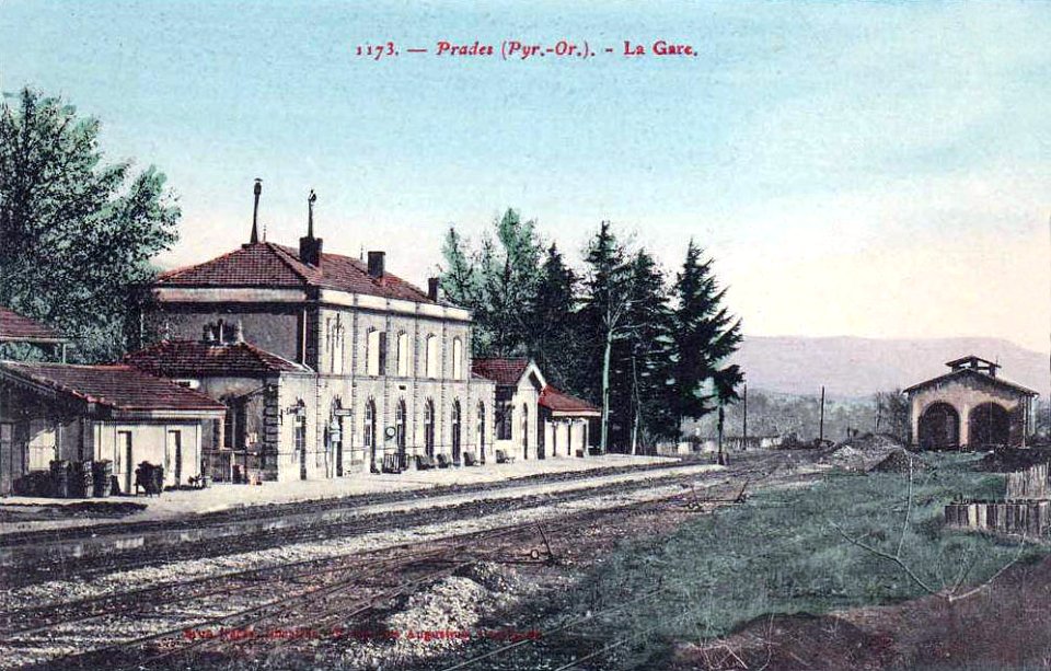 Gare-Prades-CPancienne
