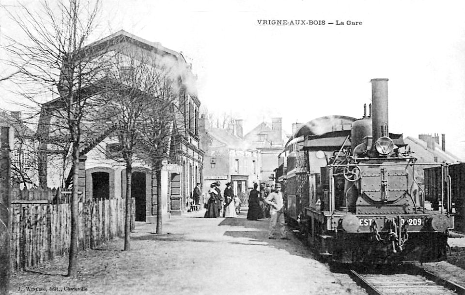 Gare-Vrigne-aux-Bois-intérieur-1900