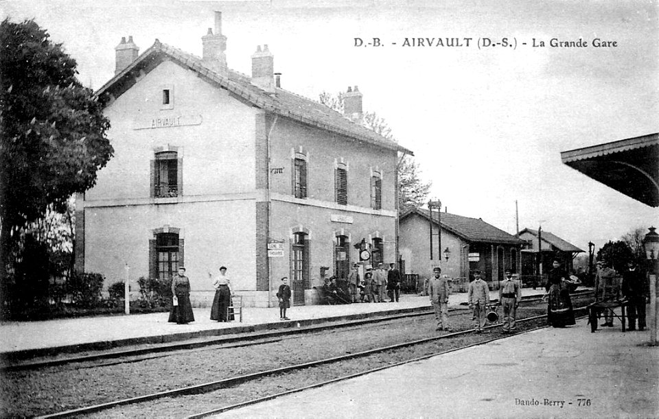 GareAirvaultInt1900