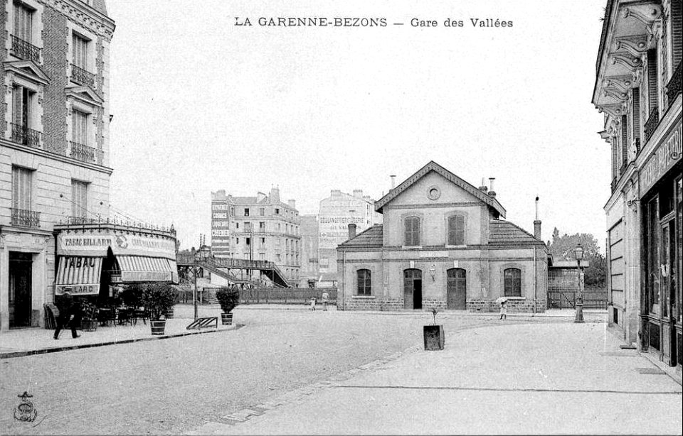 GareDesValléesVue delaPlace1900