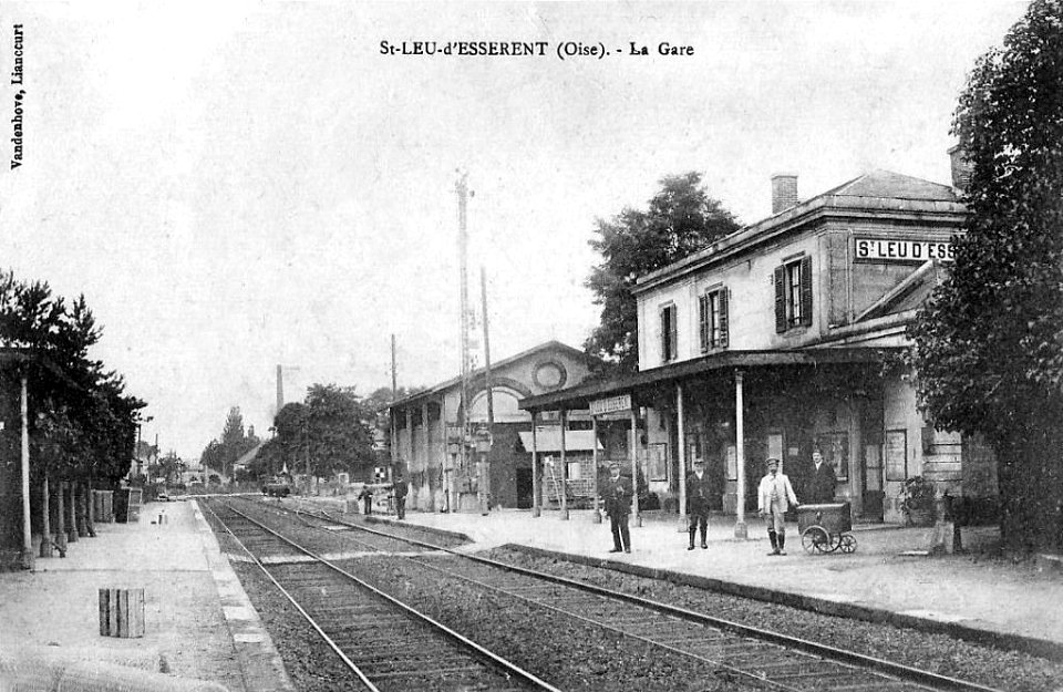 GareSaintLeuEsserentOise1900