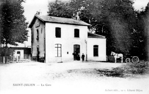 GareSaintJulienClénay1900entrée