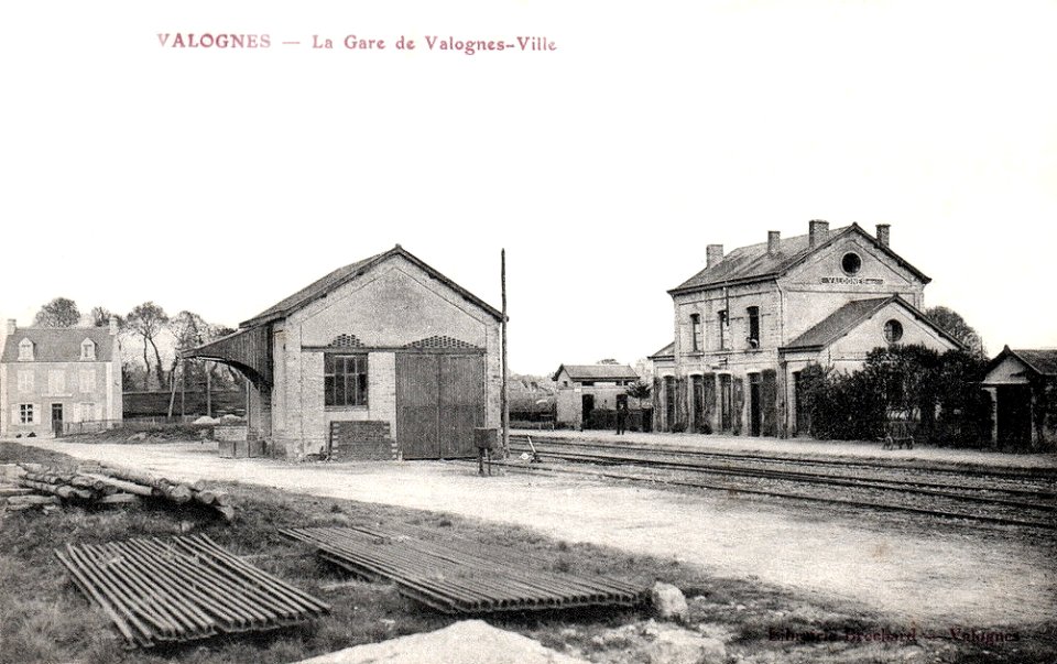 GareValognesVille1900