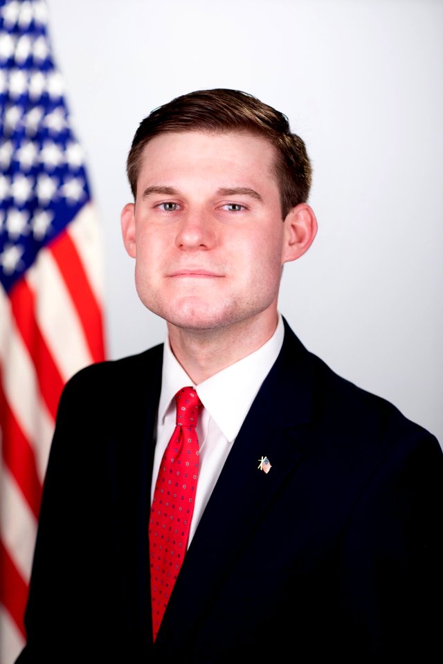 Garrett Ziegler Official White House Portrait