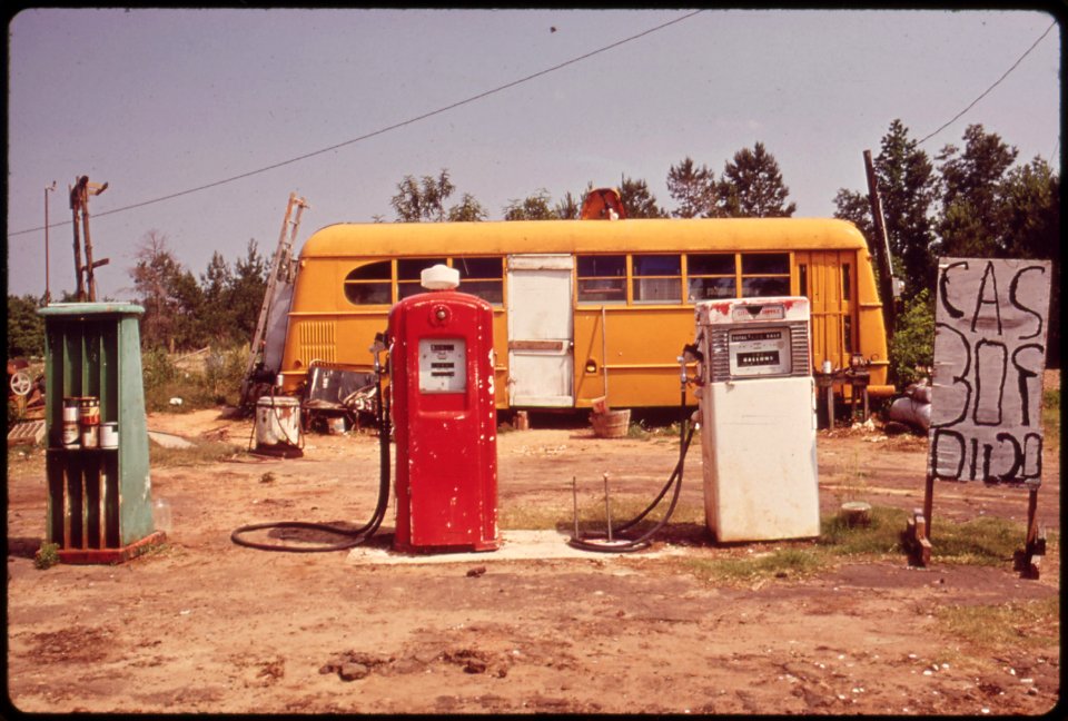 GasBusHarrisonCountyStGil