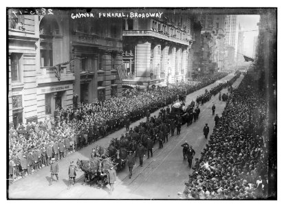 Gaynor Funeral - Broadway LCCN2014694308