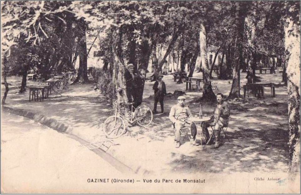 Gazinet - Parc des sources de Monsalut (Restaurant) 20
