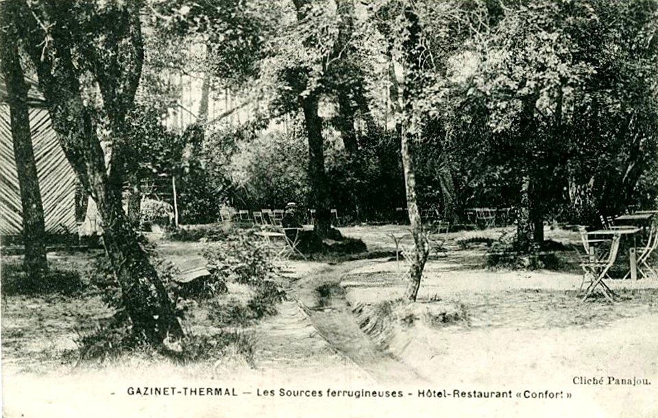 Gazinet - Parc des sources de Monsalut (Restaurant) 17