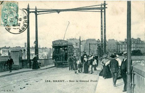 GBNG 184 - BREST - Sur le Grand Pont -Tram du Conquet-
