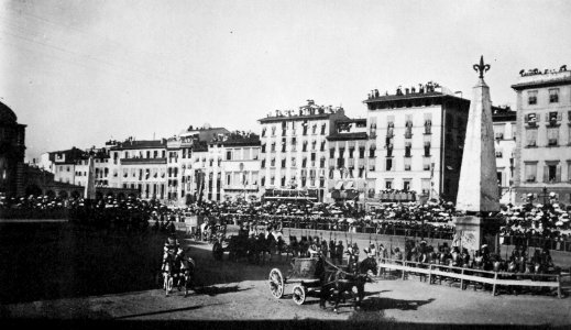 Gebrüder Alinari - Der Santa Maria Novella Platz - der Wagenmarkt (Zeno Fotografie)