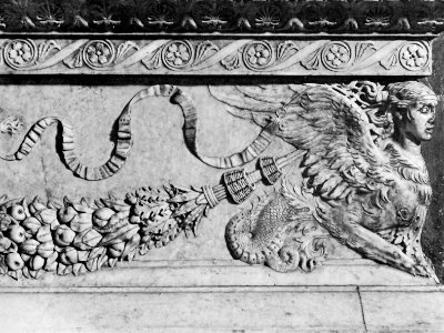 Gebrüder Alinari - Detail des Marsuppini Monuments (Zeno Fotografie)