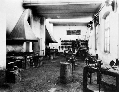 Gebrüder Alinari - Eine Autofabrik (Zeno Fotografie)