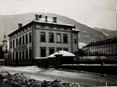 Gebäude des Reservespitals Brixen, englisches Fräulein. (BildID 15578106)