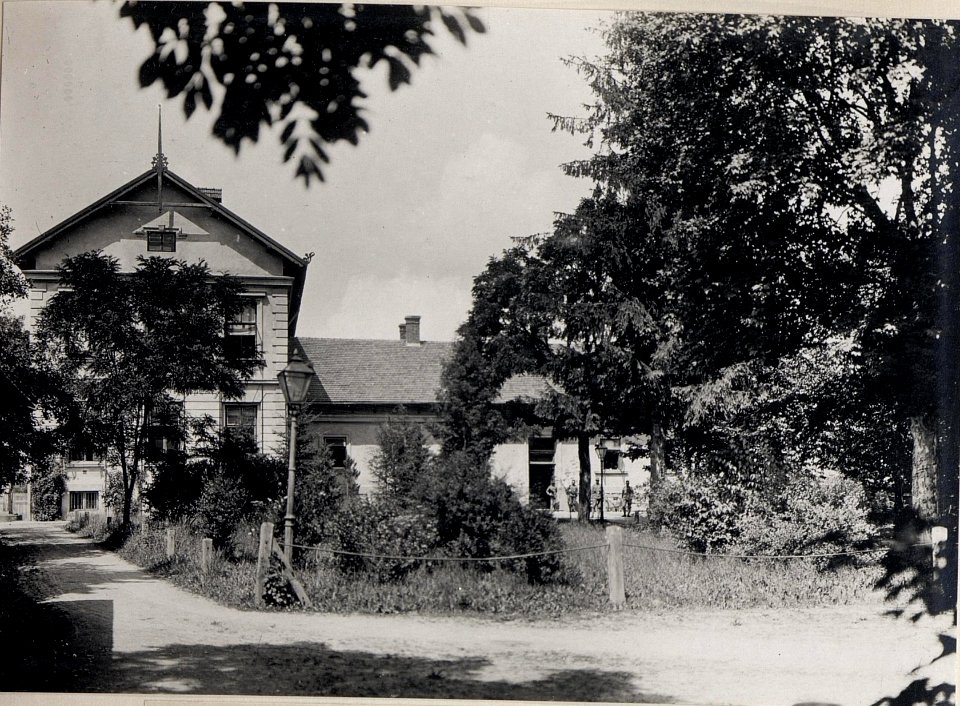 Gebäude des 3.Armeekommandos in Bolechòw (BildID 15653459)