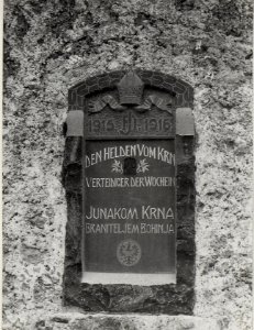 Gedenktafel für Helden der Krn Front a.d.Kirche in St.Johann.8.9.17. (BildID 15605025)