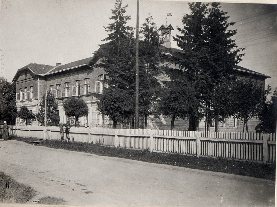 Gebäude des 3.Armeekommandos in Bolechów (BildID 15653468)