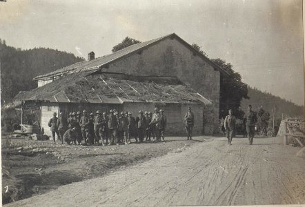 Gefangene Italiener a.d.XI.Isonzoschlacht bei Lokve22.8.17. (BildID 15598400)