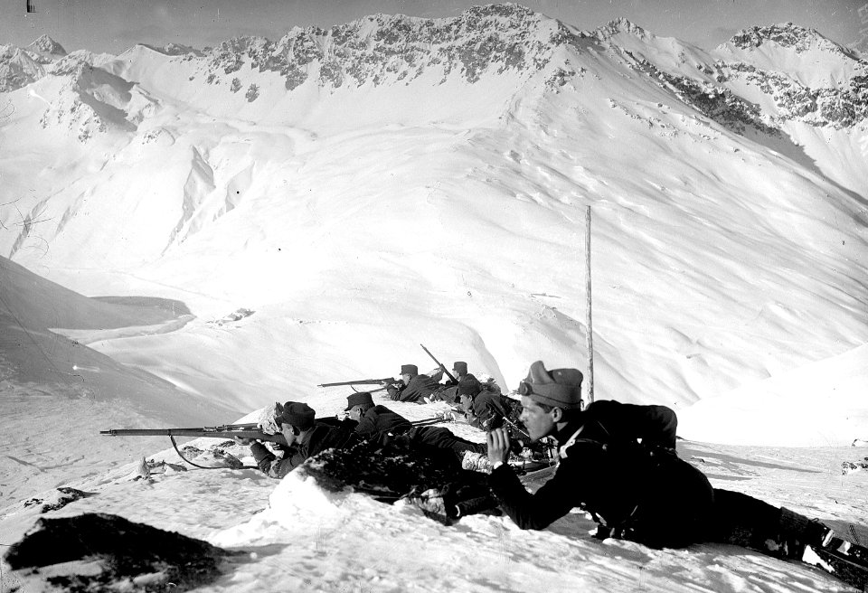 Gefechtsschiessen im Hochgebirge - CH-BAR - 3237069