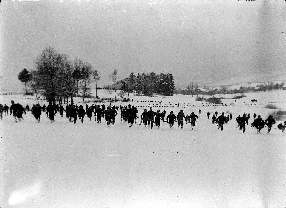 Gefechtsübung der Infanterie - CH-BAR - 3236695