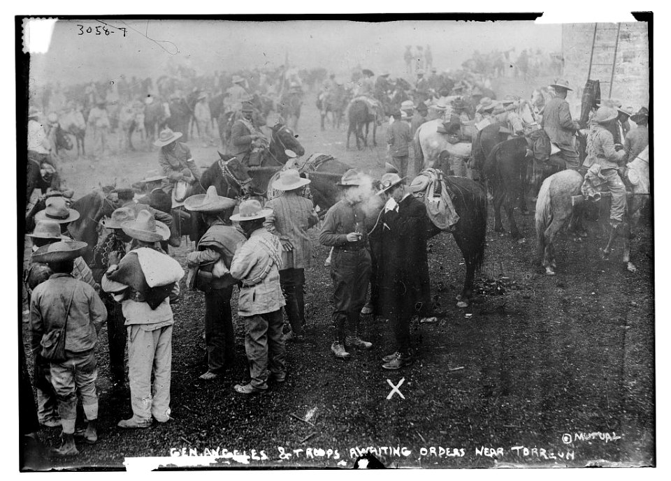 Gen. Angeles & troops awaiting orders near Torreon LCCN2014696015