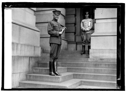 Gen. Drake, Motor Tans., 9-22-19 LCCN2016844749