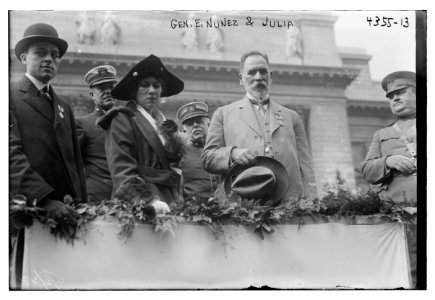 Gen. E. Nunez & Julia LCCN2014705610