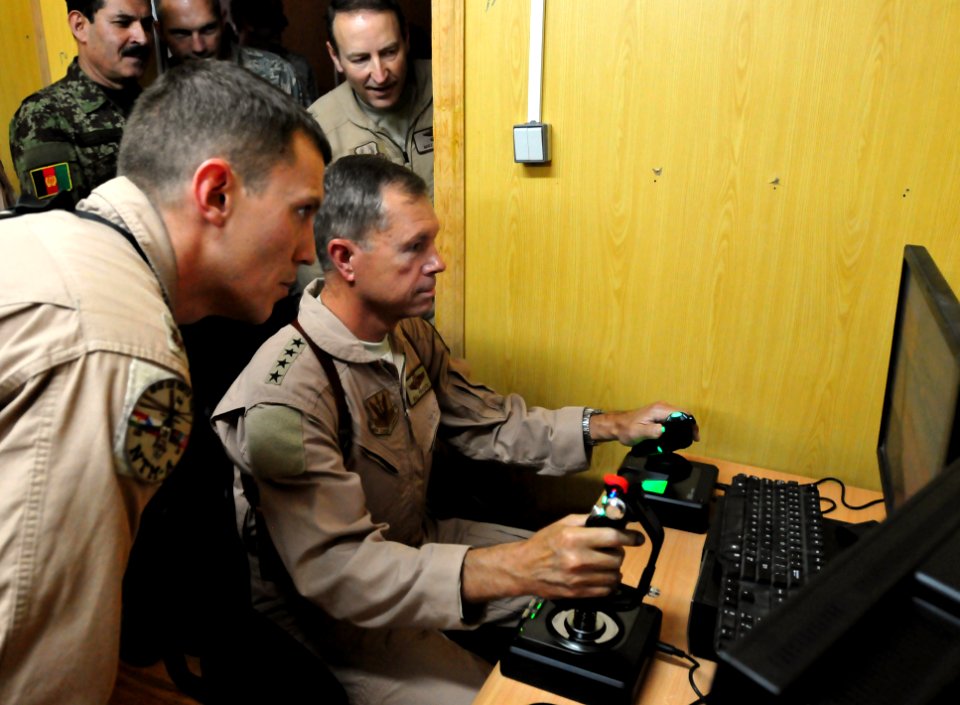Gen. Fraser visits Afghan Air Force and CAPTF (4823119489)