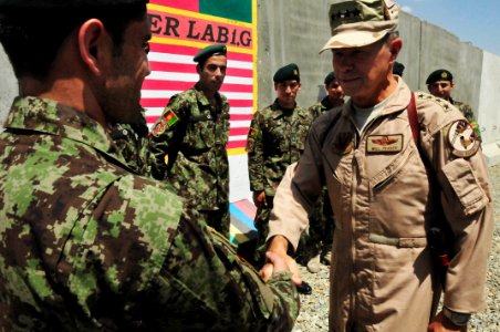 Gen. Fraser visits Afghan Air Force and CAPTF (4823124861)