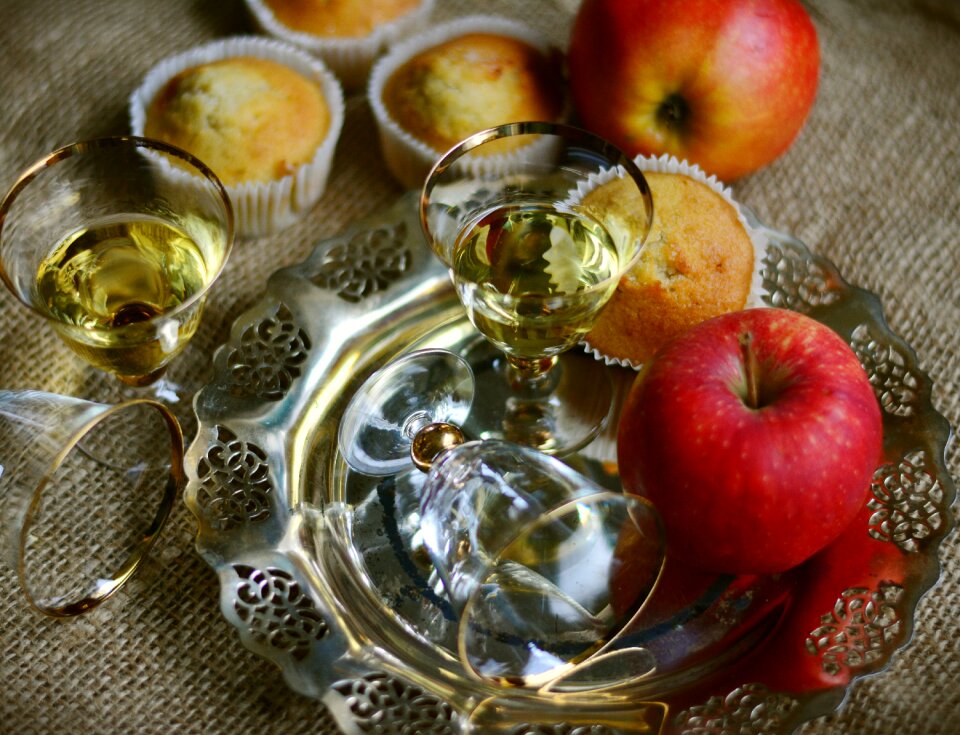 Alcohol glasses gold edge
