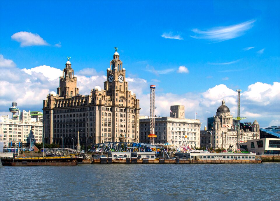 Architecture britain merseyside
