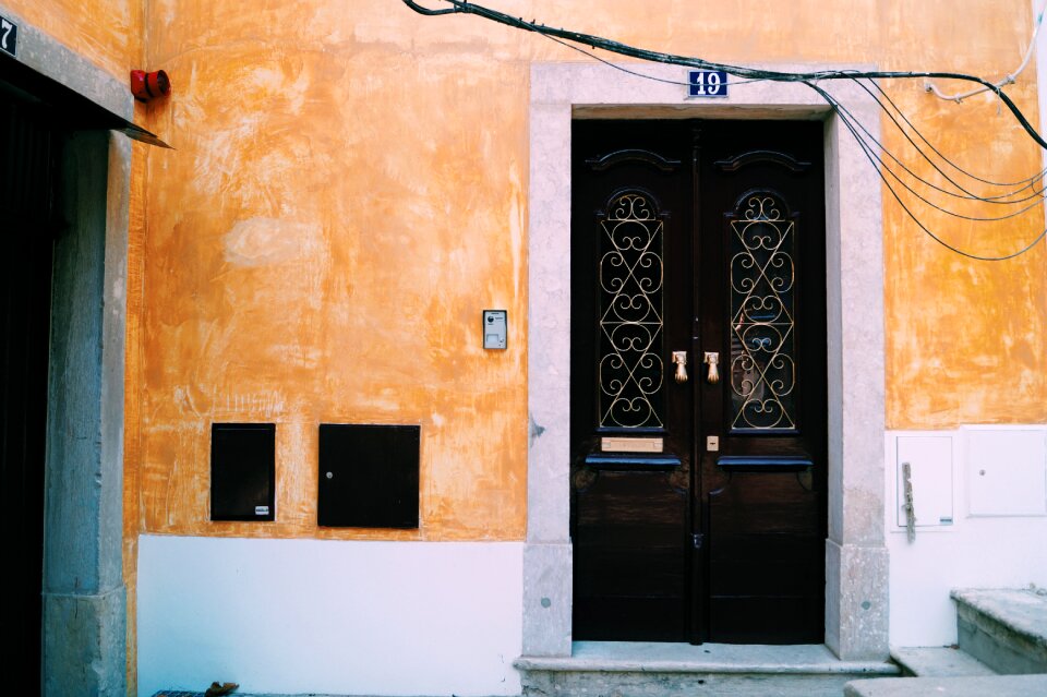 Structure design door
