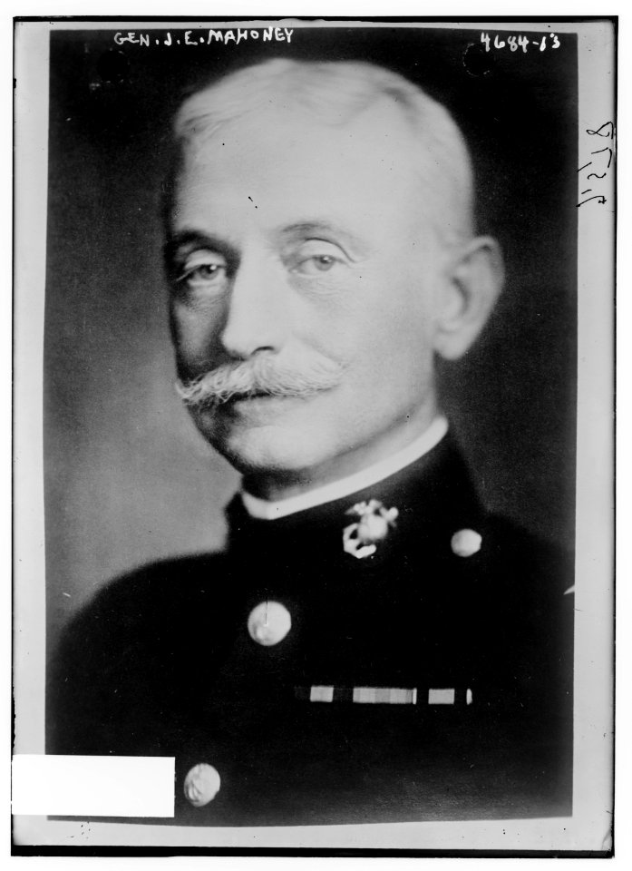 Gen. J.E. Mahoney LCCN2014707600