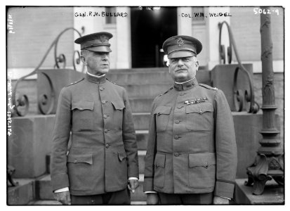 Gen. R.M. Bullard & Col. Wm Weigel LCCN2014709816