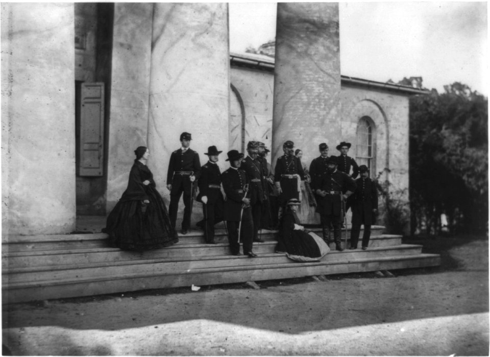 Gen. Samuel P. Heintzelman and staff with their families at Robert E. Lee's home, Arlington House, Virginia LCCN96508005