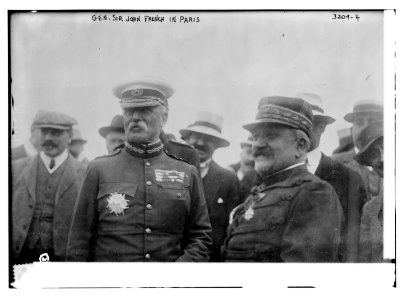 Gen. Sir John French in Paris LCCN2014697195