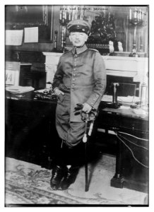 Gen. von Strach, Brussels LCCN2014698923