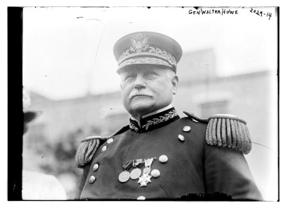Gen. Walter Howe LCCN2014688168
