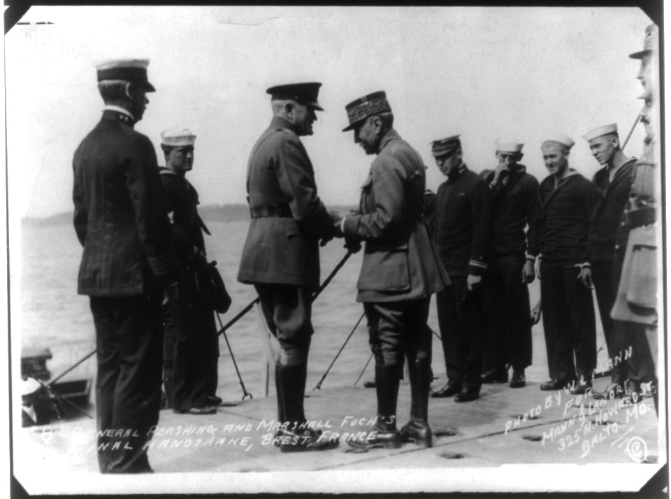 General Pershing and Marshall Foch's final handshake, Brest, France LCCN2002705815