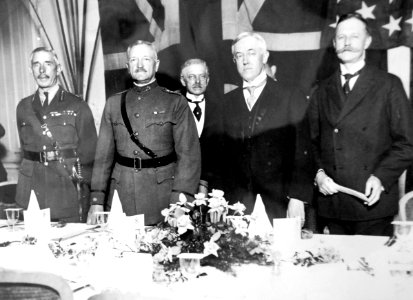 General Pershing, American Luncheon Club, Savoy Hotel, London, 1919 (30091868241)