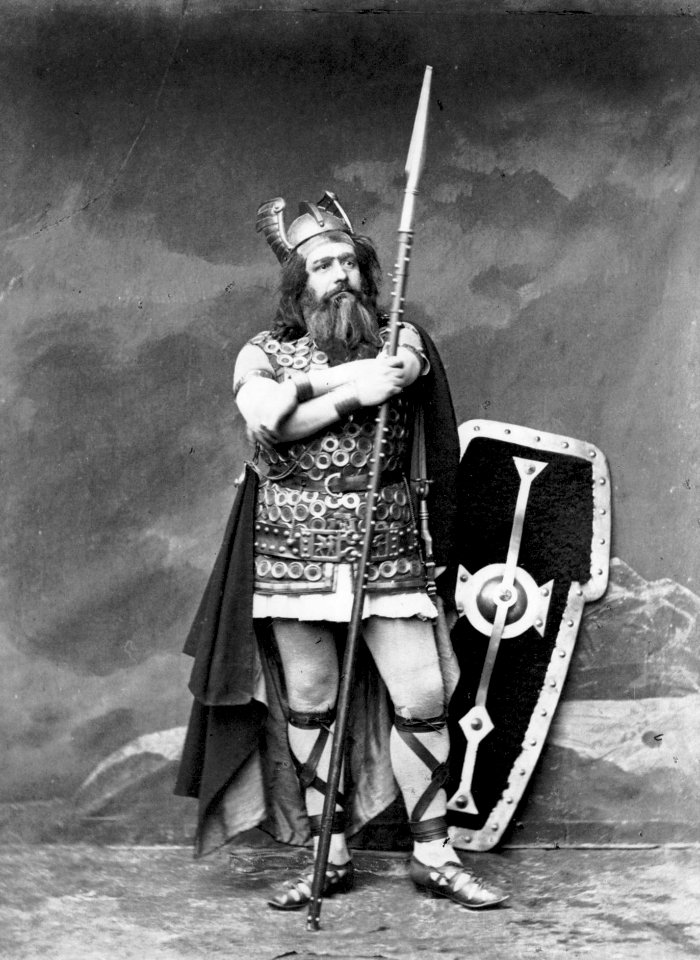 Gustav Siehr Costüm-Portrait Bayreuth