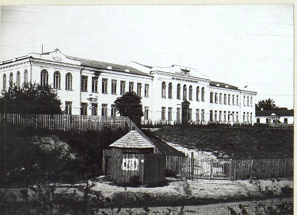 Gymnasium Wladimir Wolinsky (BildID 15695287)