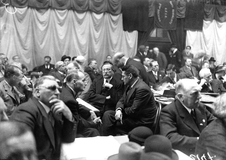 Gymnase Huyghens - Lacroix, Léon Blum, et Rosenfeld